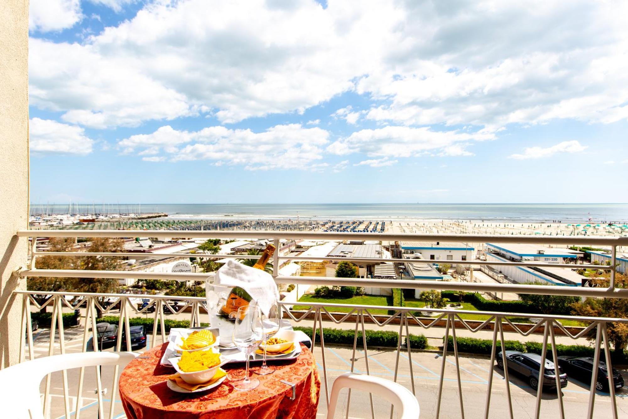 Hotel Lungomare Τσέρβια Εξωτερικό φωτογραφία